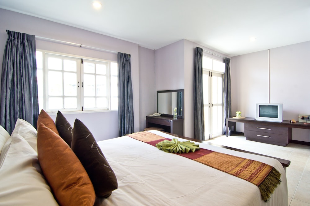 Villa, 2 Bedrooms - Photo 1