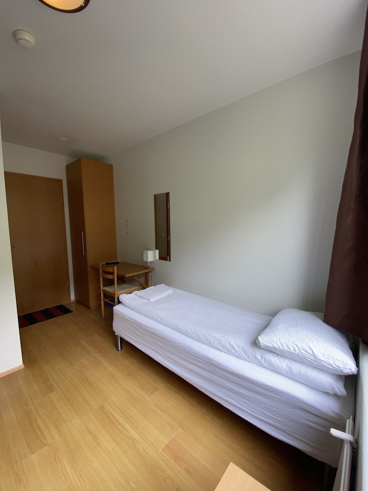 Single Room, Private Bathroom photo 1