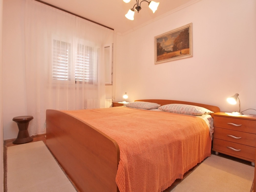 Apartment, 3 Bedrooms (1066/5084)