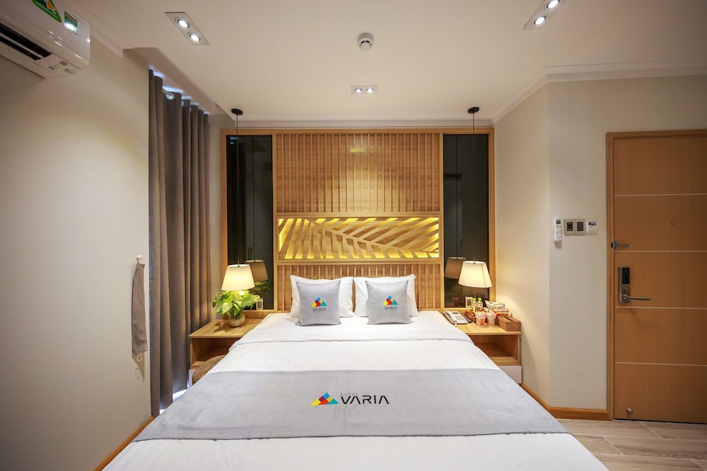 Deluxe Double Room, 1 King Bed - Photo 3