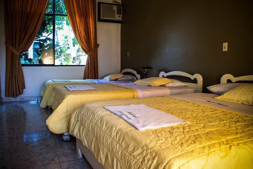 Standard Double Room, 2 Twin Beds, Private Bathroom, Garden Area photo 1