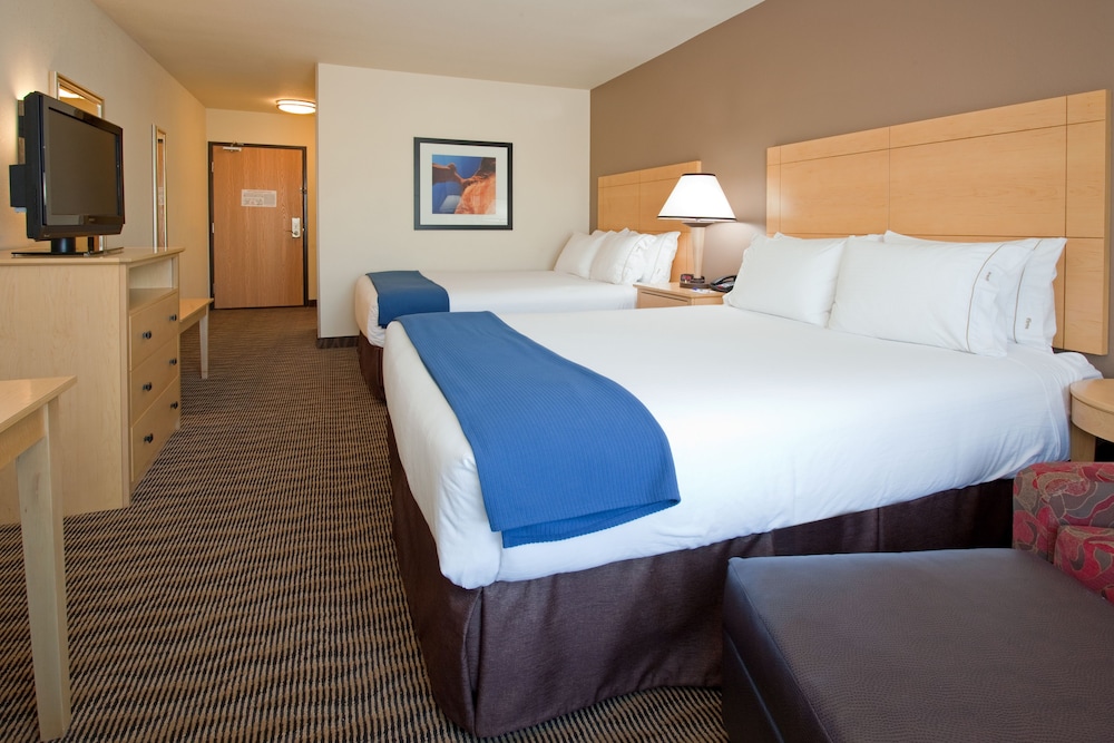 Standard Room, 2 Queen Beds, Accessible (Communications, Mobility, Access Tub) photo 2