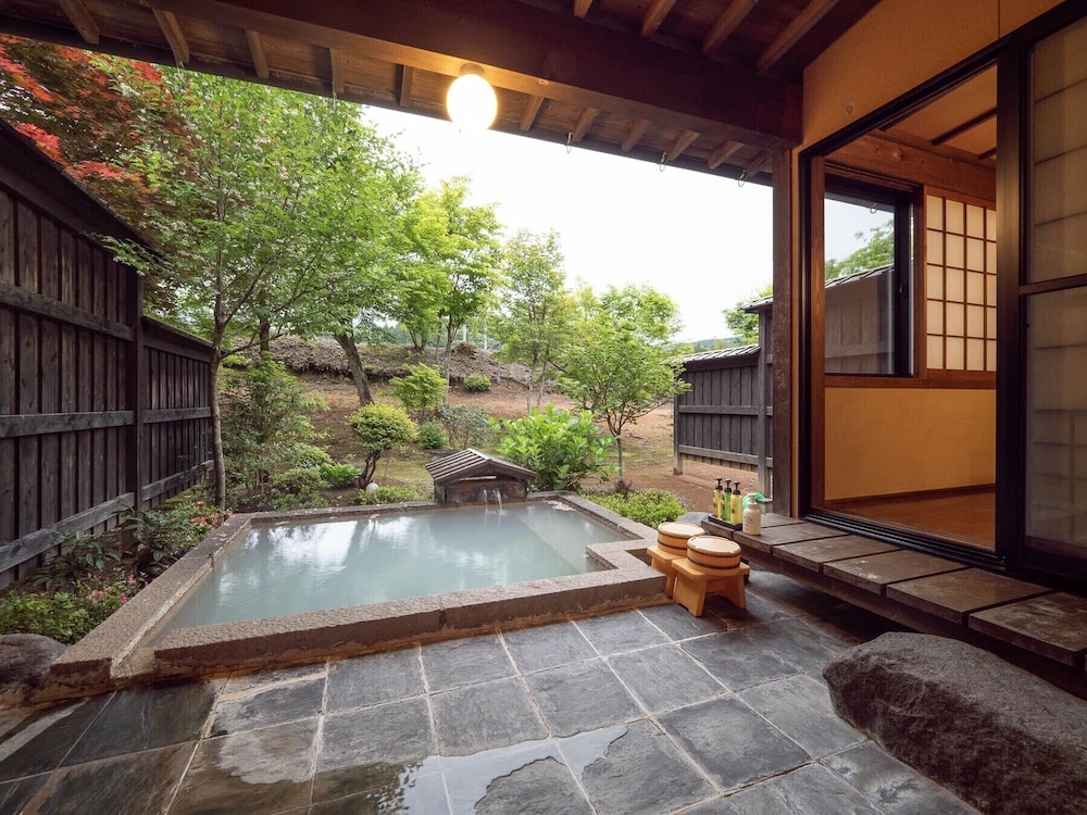 Superior Triple Room, Smoking, Terrace photo 3