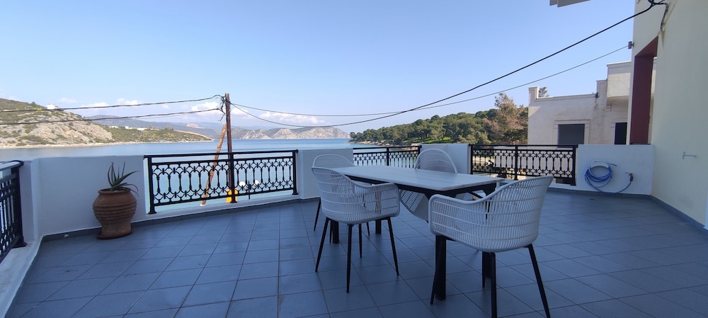 Apartment, 1 Bedroom, Terrace, Sea View photo 2