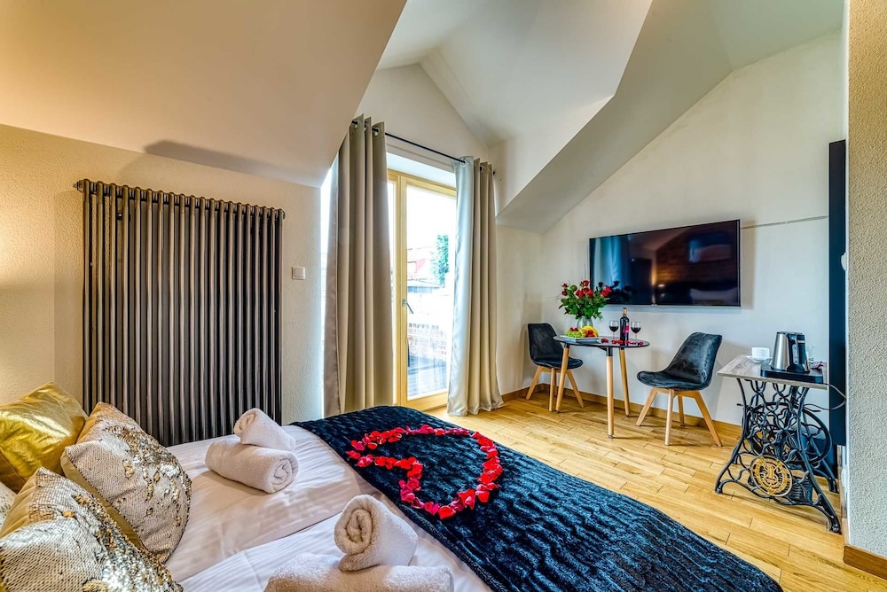 Top Romantic Room photo 1