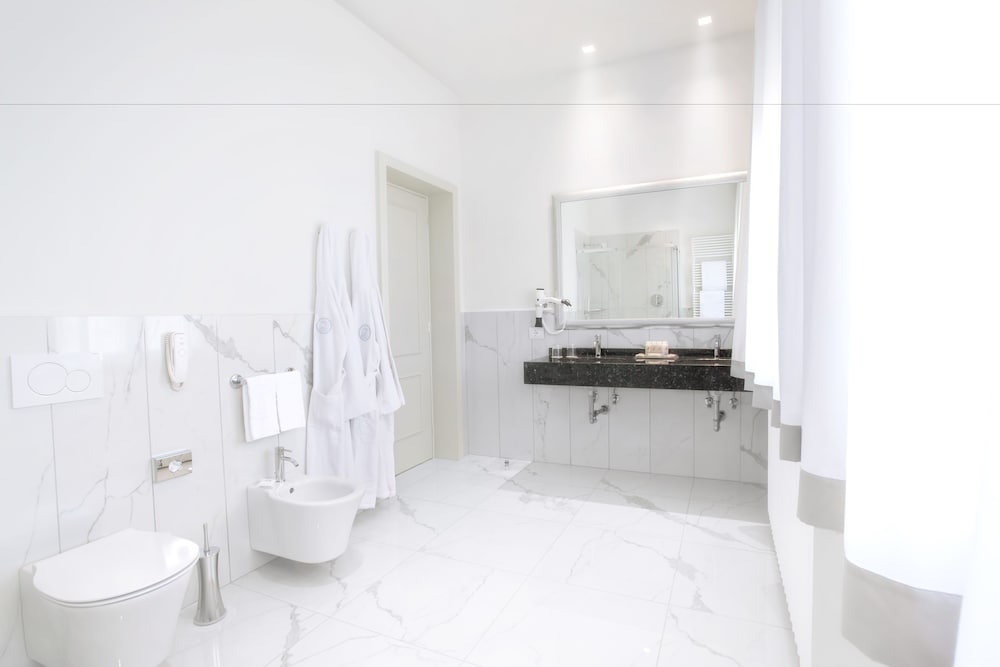 Junior Suite - Photo 2