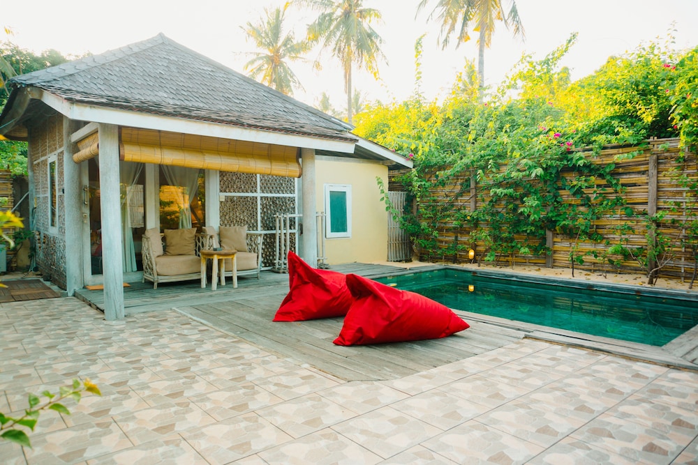 1 Bedroom Superior with Private Pool photo 3