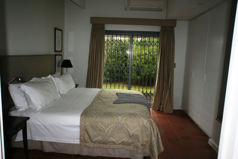 Olive Cottage 2 photo 1