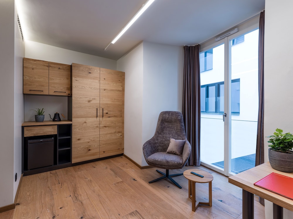 Economy Room photo 3