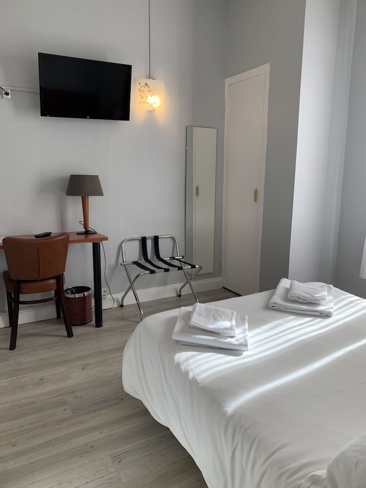 Double Room, Non Smoking photo 3