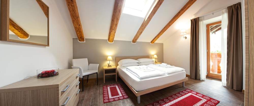 Presidential Apartment, 2 Bedrooms, Balcony, Mountain View (Attic) photo 1