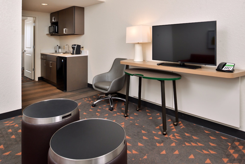 Available room