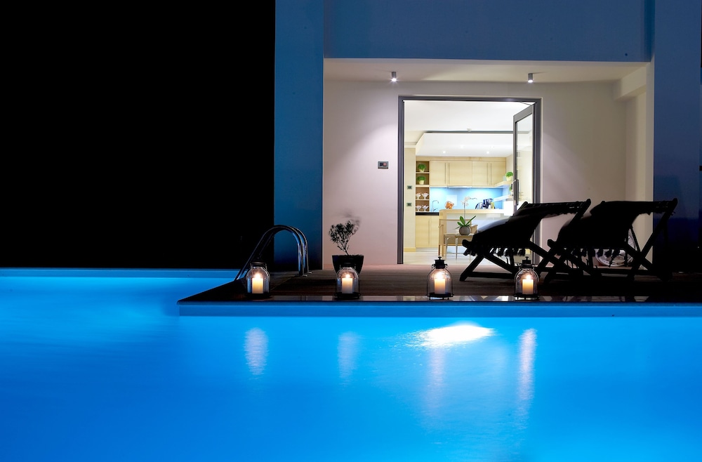 Suite, Private Pool, Garden Area ( VIP) - Photo 6
