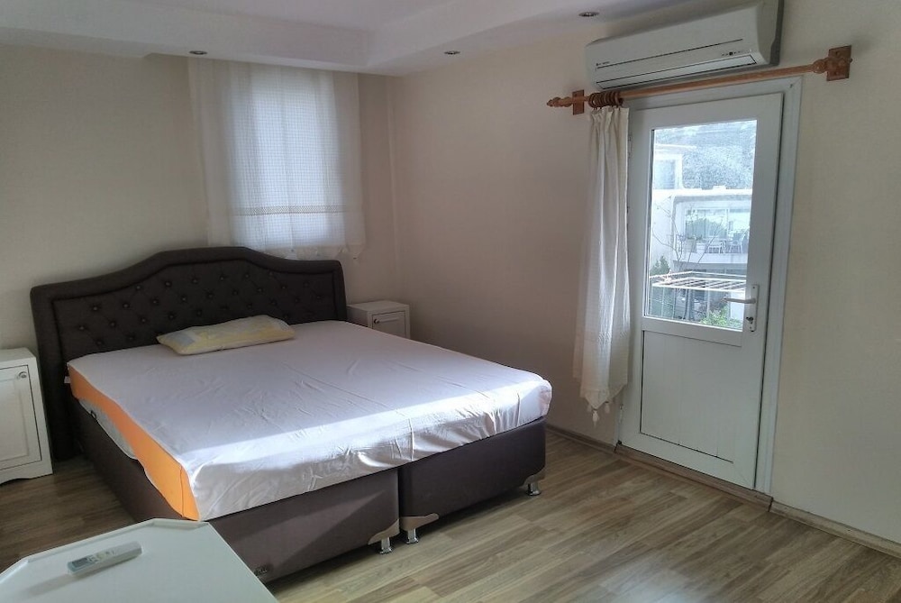 Villa, 3 Bedrooms photo 1