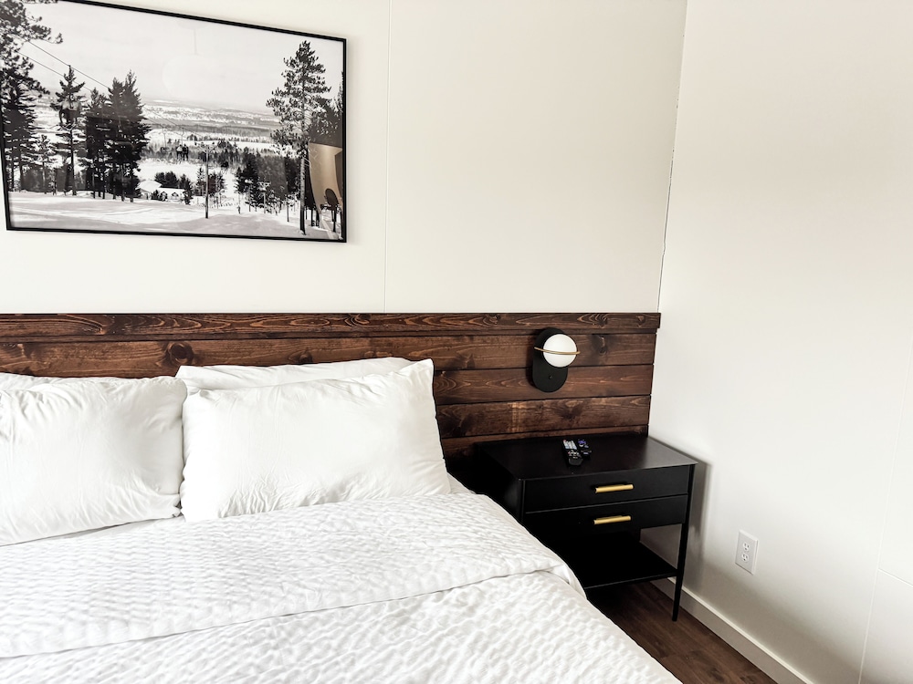 Cabin (Full) - Photo 14