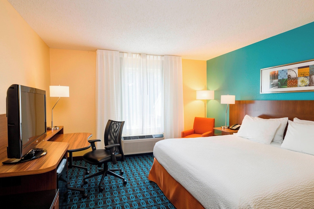 Room, 1 King Bed, Non Smoking - Photo 1