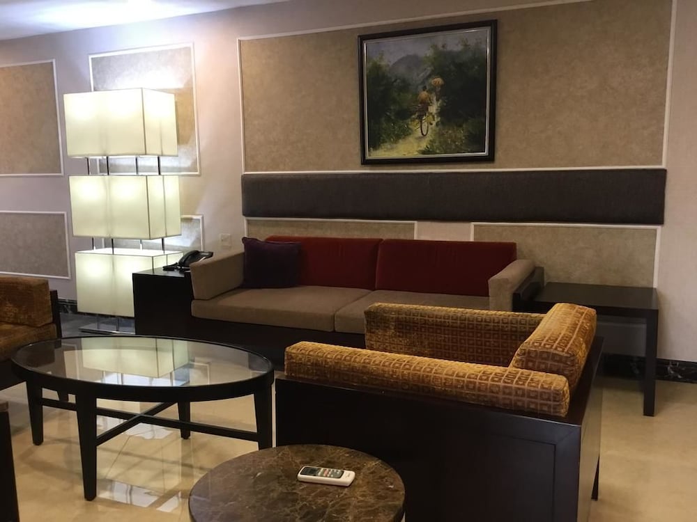Presidential Room, City View
