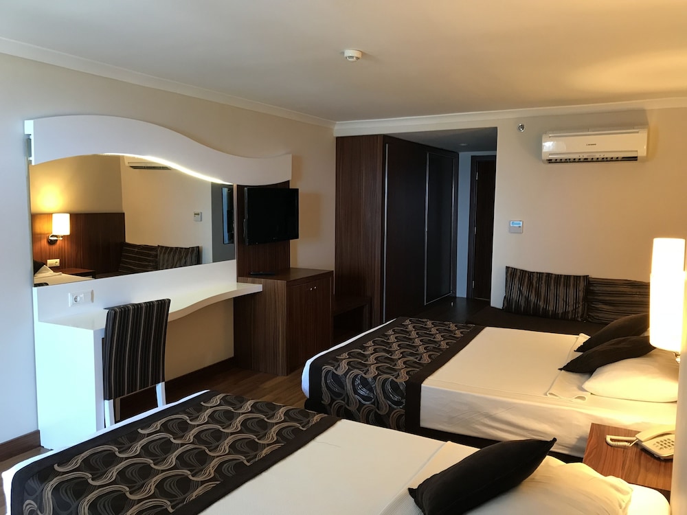 Standard Room photo 3