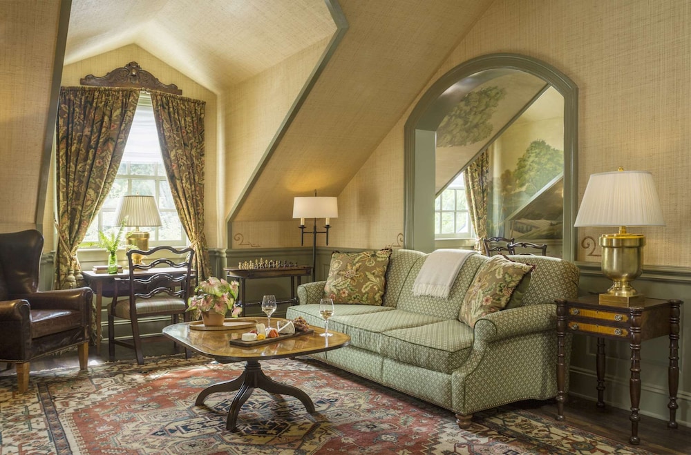 Suite (Laurance S. Rockefeller) photo 2