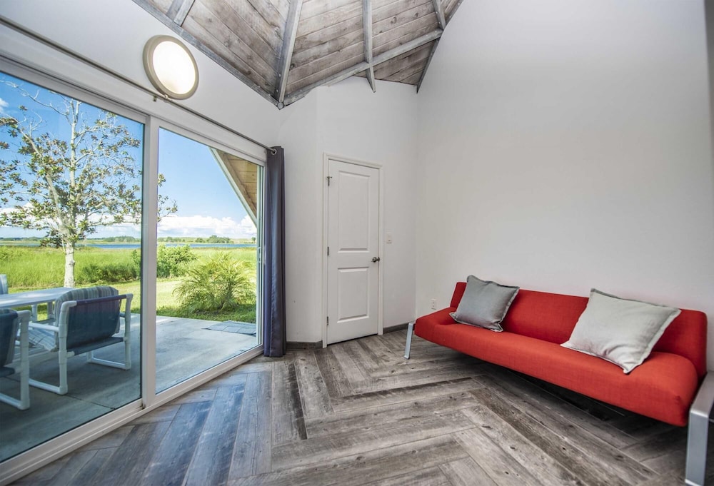 Studio 01 - Lake Sumner, Photo 5