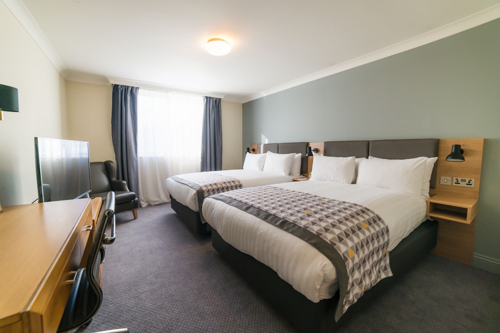 Standard Room, 2 Double Beds photo 2