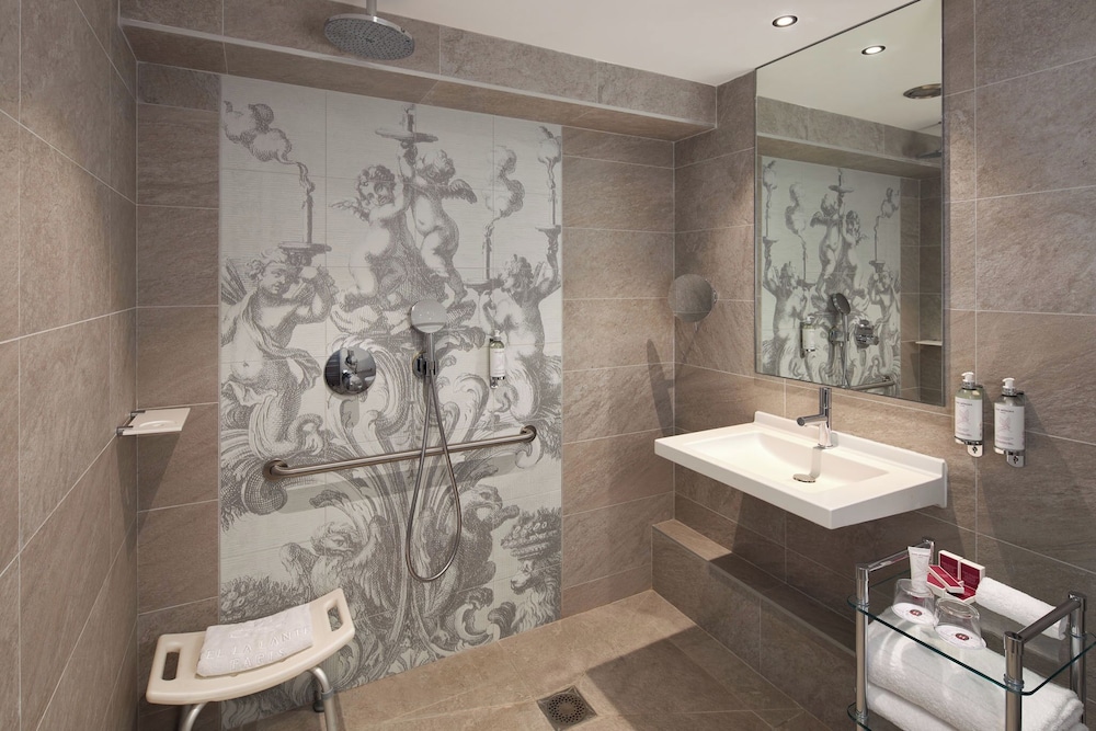 Superior Garden Room