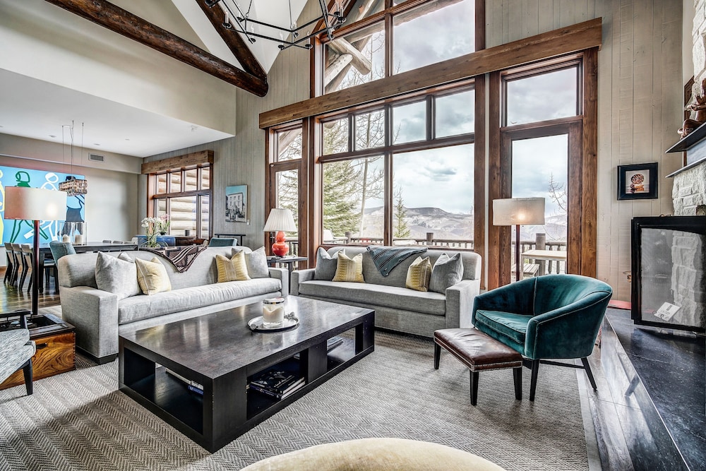 Townhome, 5 Bedrooms photo 1