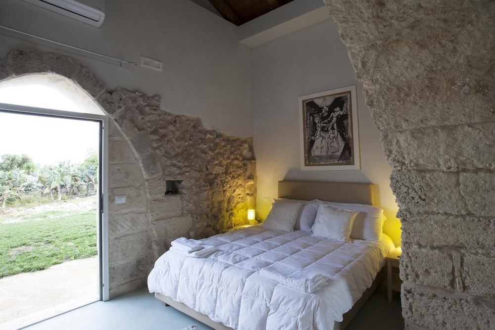 Executive Villa, 6 Bedrooms, Private Pool, Garden View photo 3
