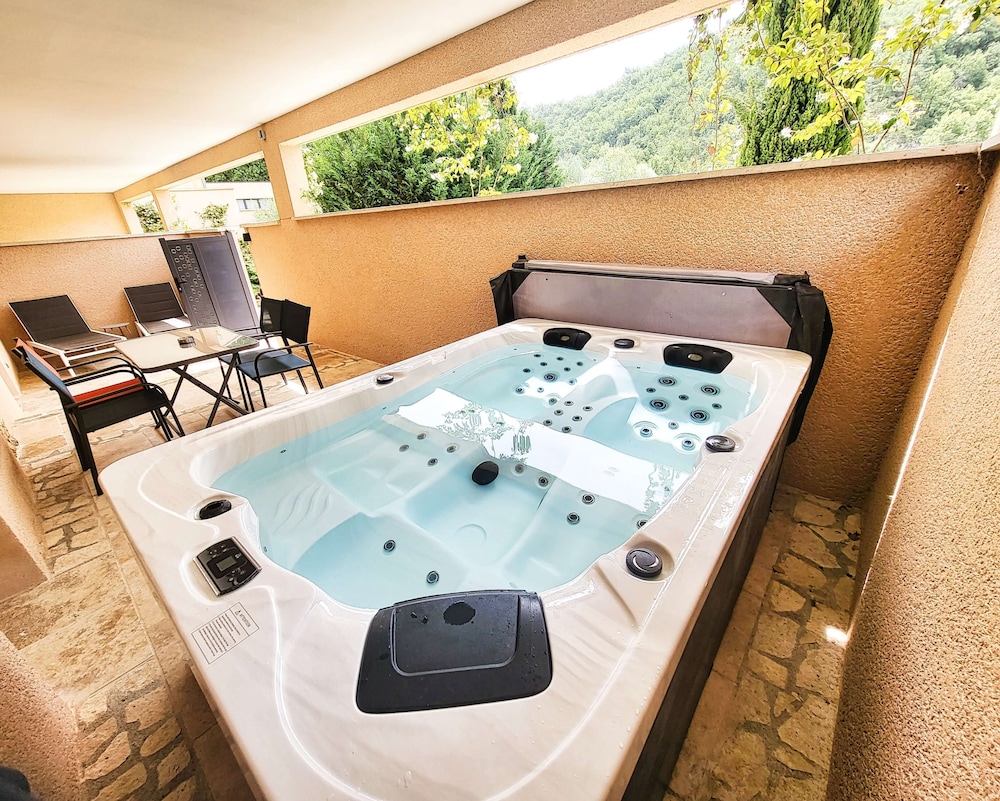 Suite, Terrace photo 3