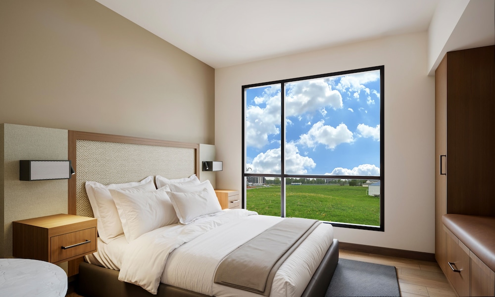 Classic Studio, 1 King Bed, Kitchenette photo 2
