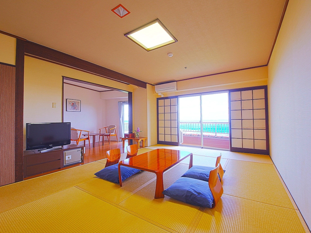 Deluxe Japanese-Style Room, Non Smoking, Private Bathroom - Photo 1