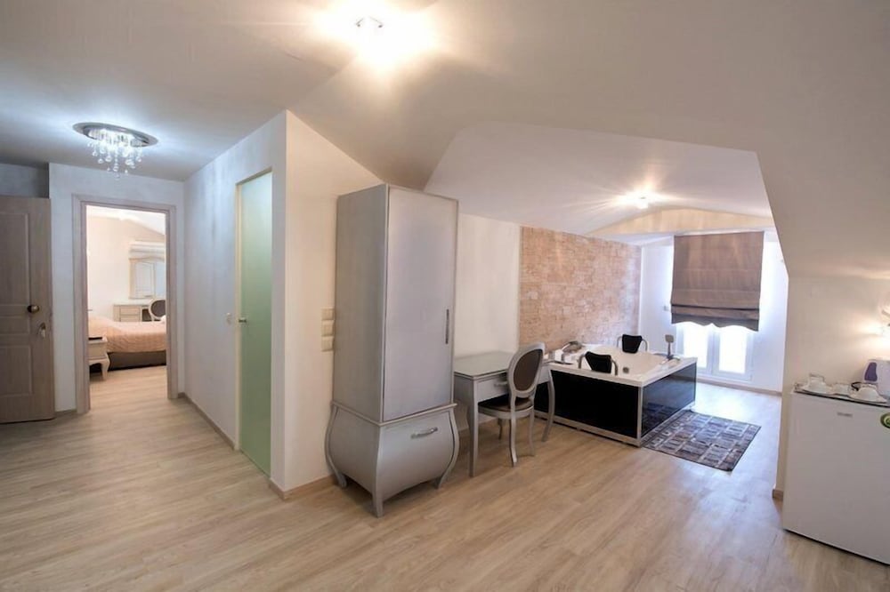 Superior Suite photo 3