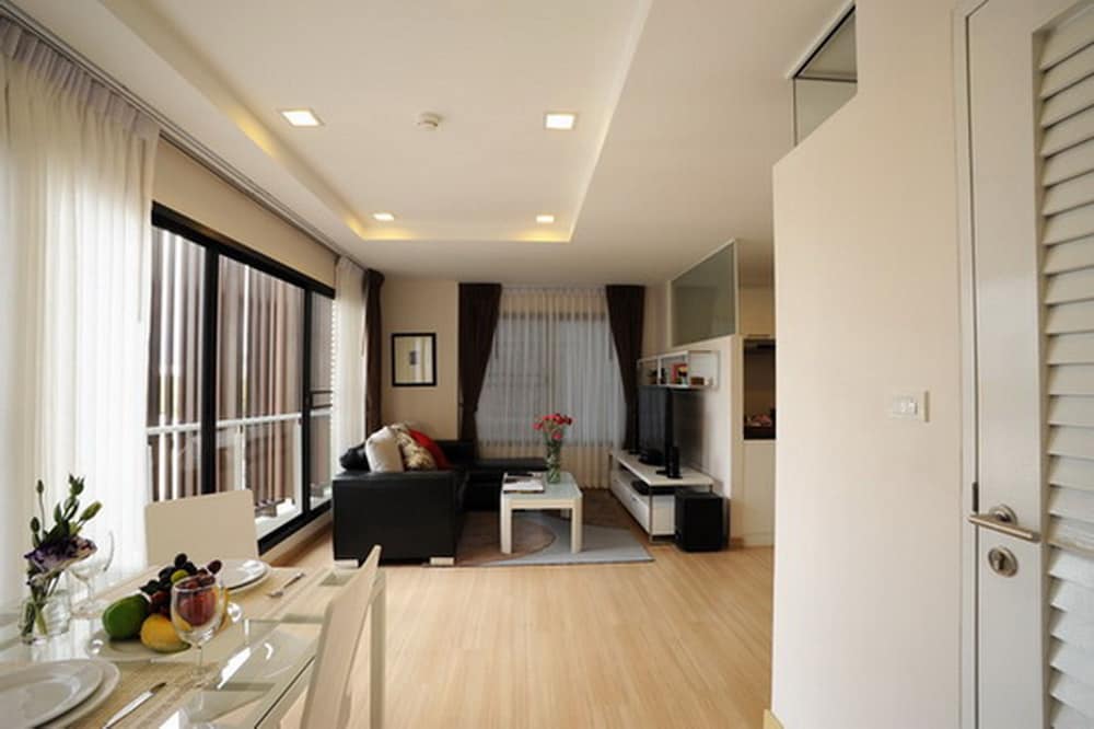 Executive Suite, 1 Bedroom photo 2
