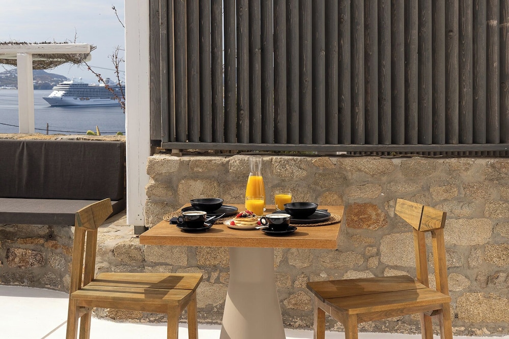 Premium Suite, Sea View (Outdoor Mini Plunge Pool) - Photo 12