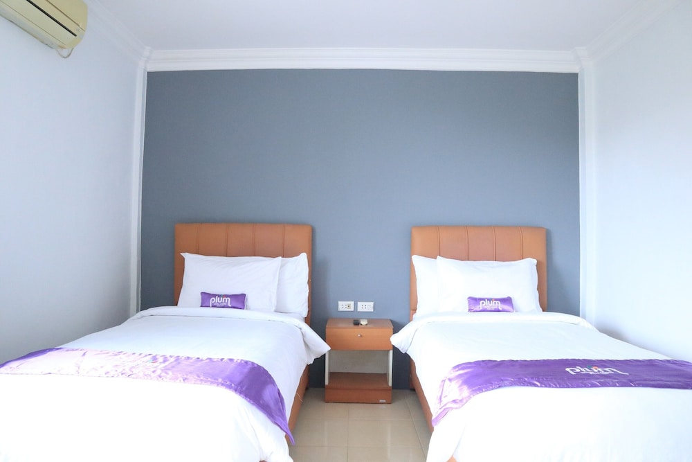 Superior Twin Room, 2 Twin Beds, Non Smoking, Garden View photo 3