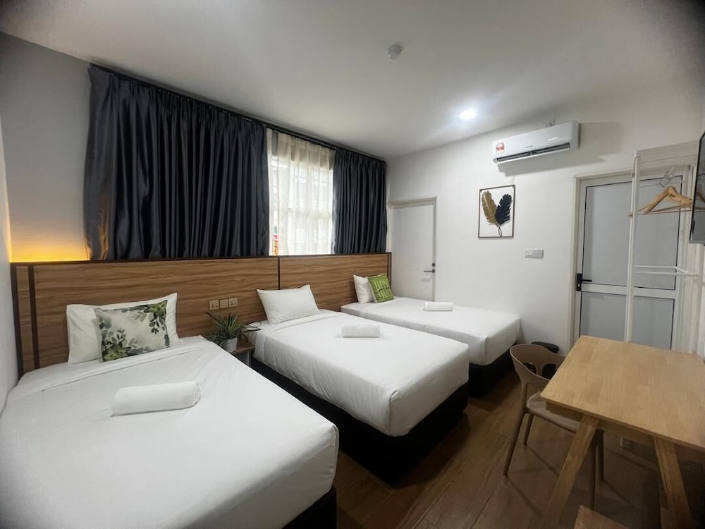 Premier Triple Room