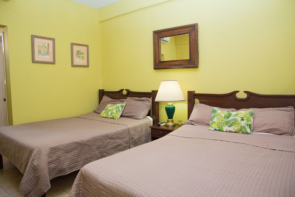 Standard Double Room, 2 Double Beds photo 1
