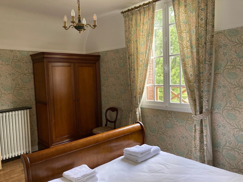 Standard Double Room - Photo 6