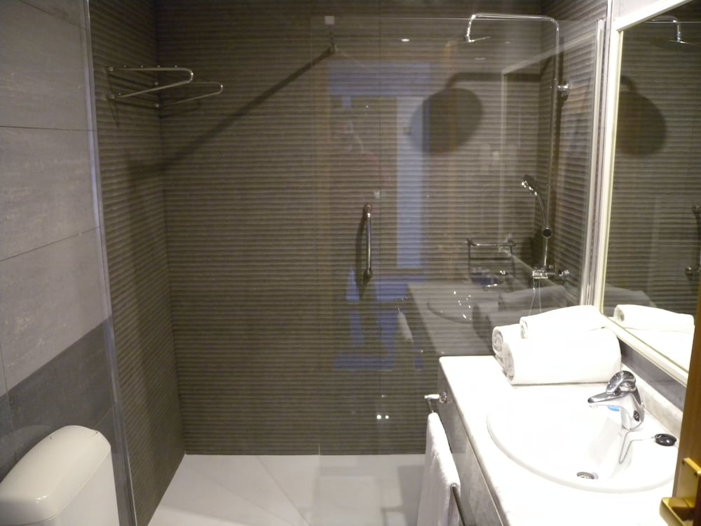 Double Room Single Use (Small)
