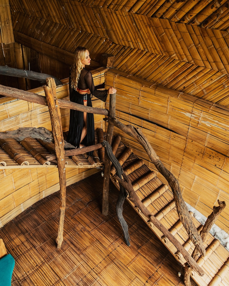 Luxury Cabin (1) photo 2