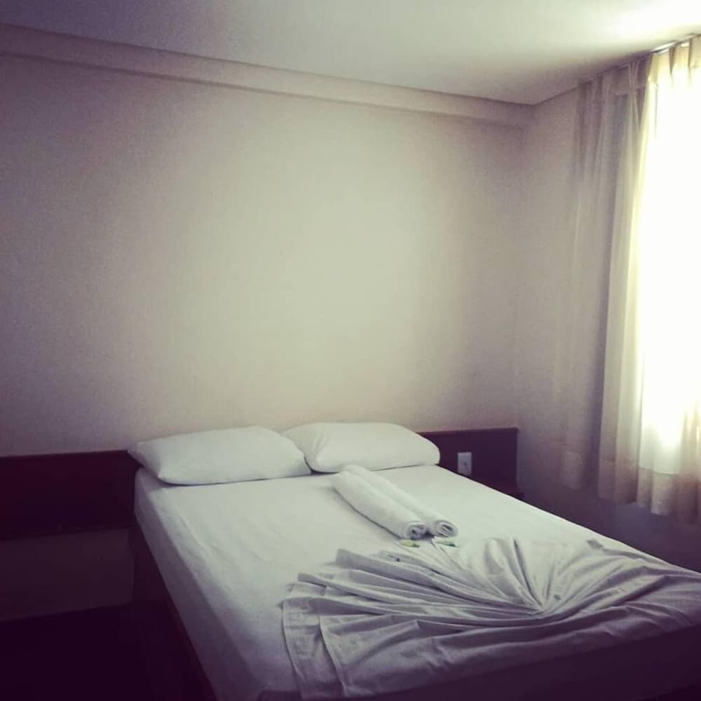 Standard Double Room, 1 Double or 2 Twin Beds - Photo 3
