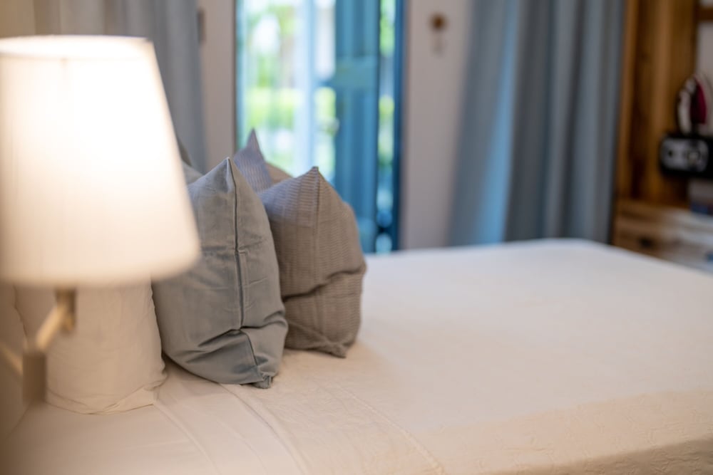 Signature Cottage, 1 Queen Bed, Non Smoking - Photo 2