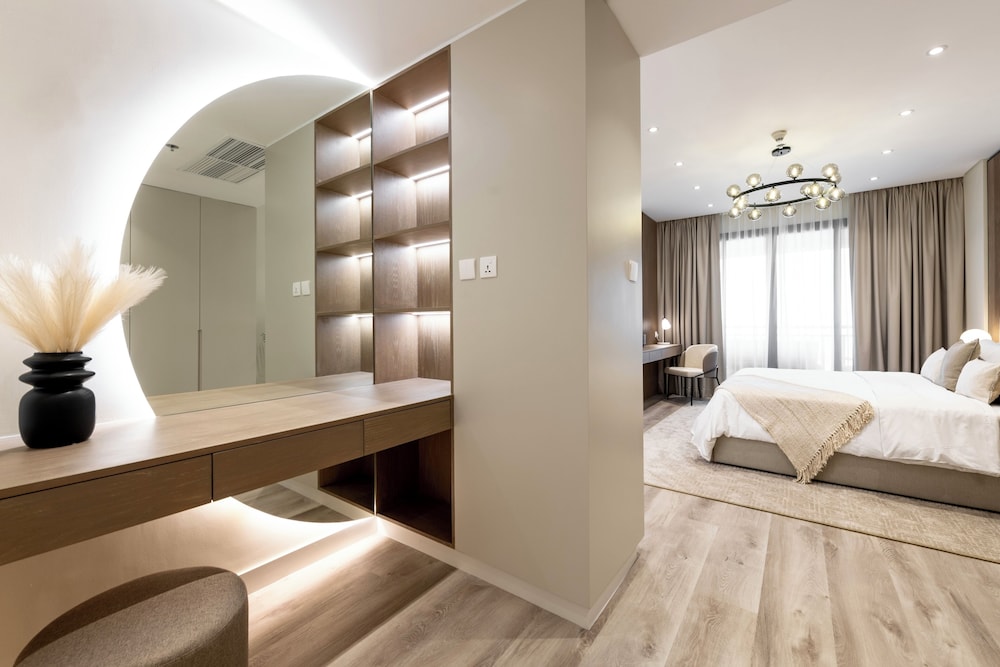 Luxury Apartment, 1 Bedroom, Lagoon View, Beachfront photo 2