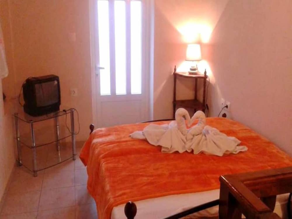 Romantic Duplex, 1 Bedroom, City View photo 1