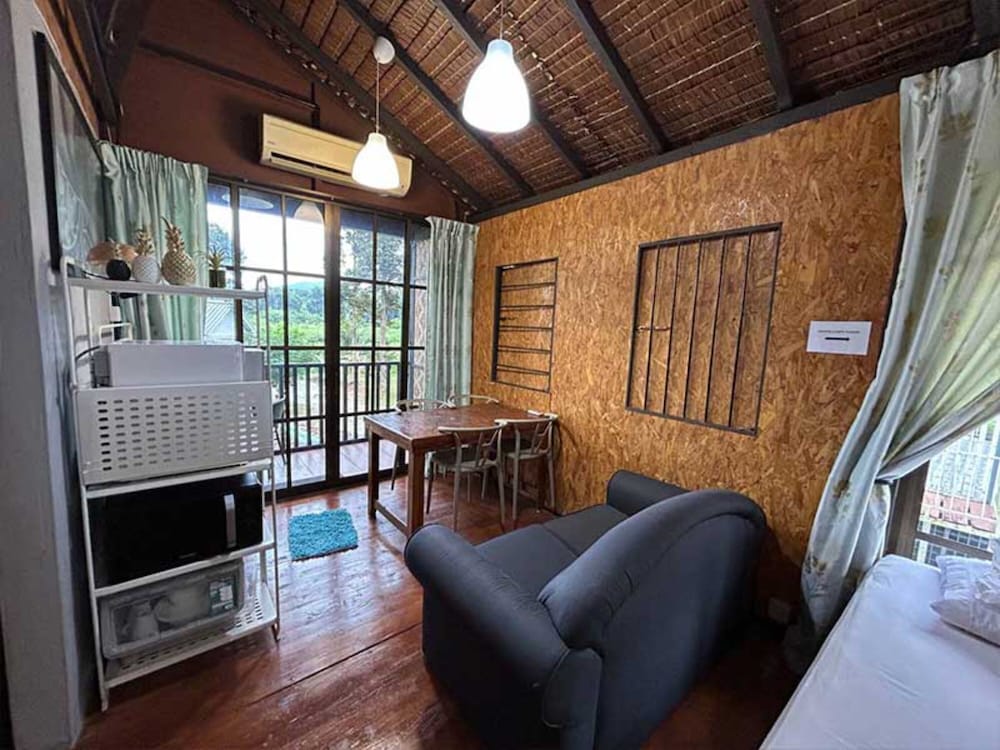 Executive Chalet, Private Bathroom, River View photo 2