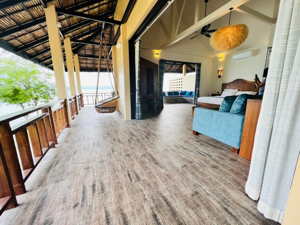Beachfront 1 bedroom Villa - Photo 7