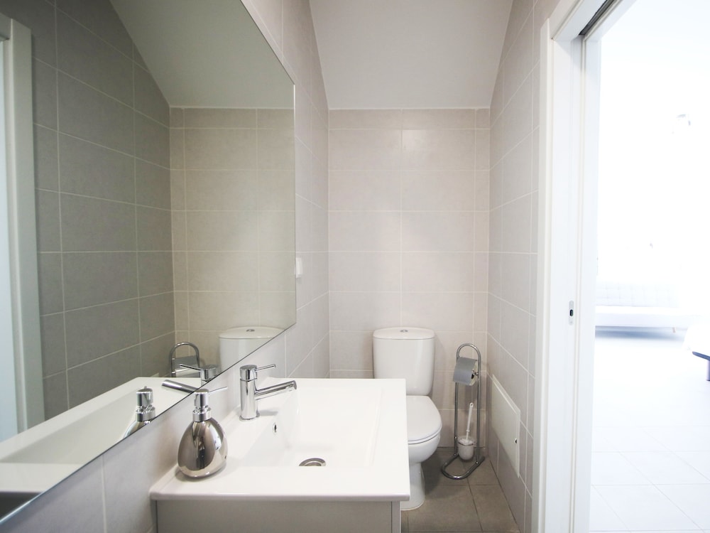 Suite, Private Bathroom (Suite 1) - Photo 3
