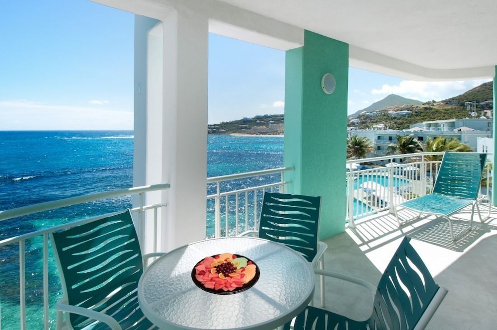 Suite, 1 Bedroom, Oceanfront - Photo 10