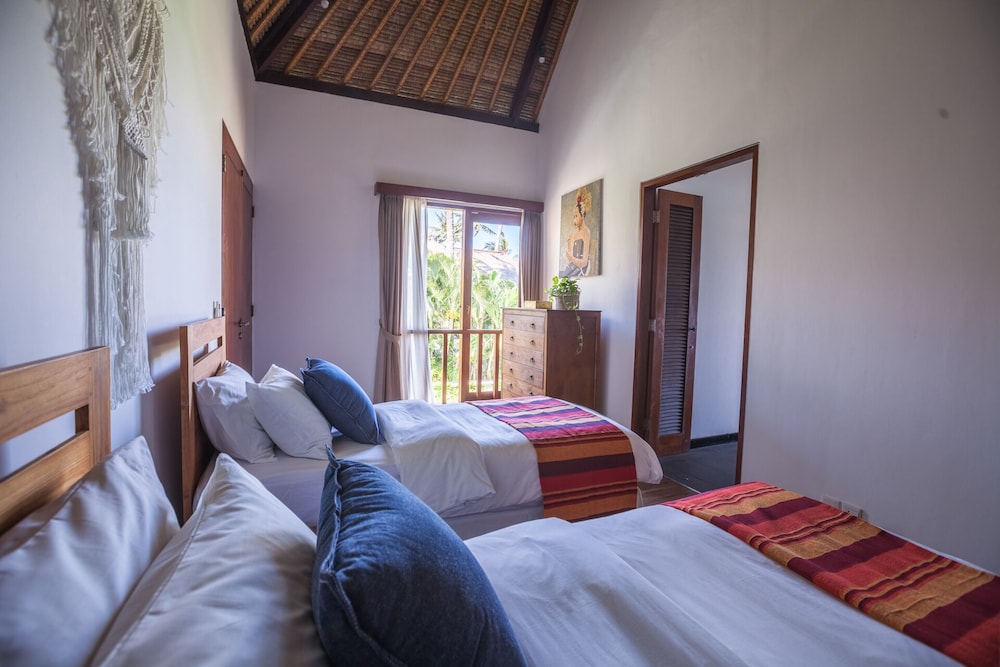 Luxury Villa, 4 Bedrooms, Non Smoking, Ocean View photo 2