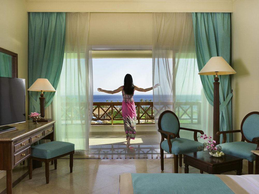 Suite (Ambassador)